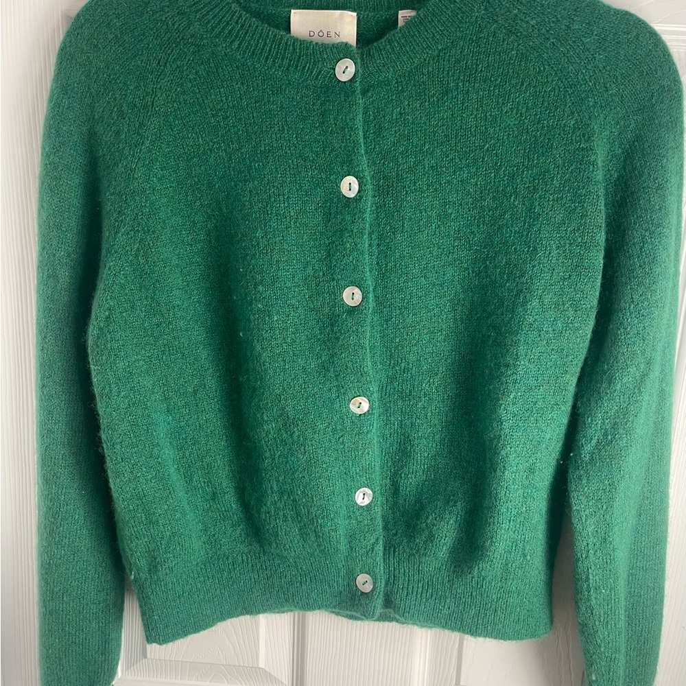DOEN Evergreen Petra Cropped Cardigan